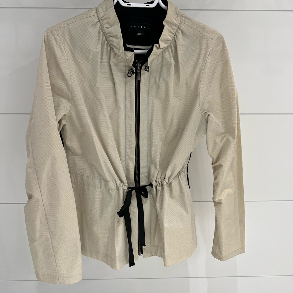 Tribal cream and black jacket size small, like new
